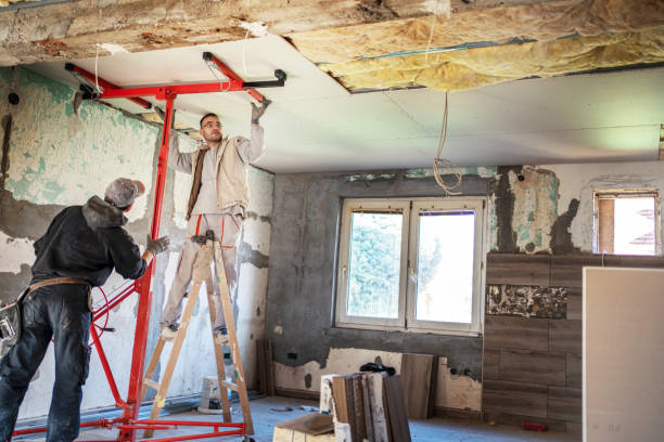 Best Residential Insulation in Smithville, TX